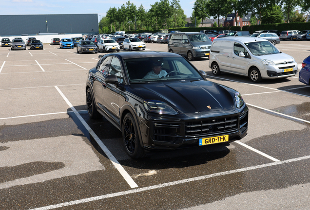 Porsche Cayenne Coupé Turbo E-Hybrid
