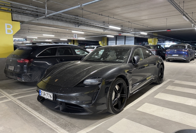 Porsche Taycan Turbo