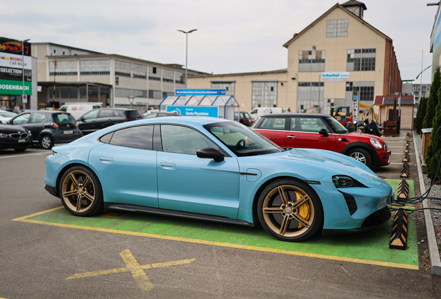 Porsche Taycan Turbo S