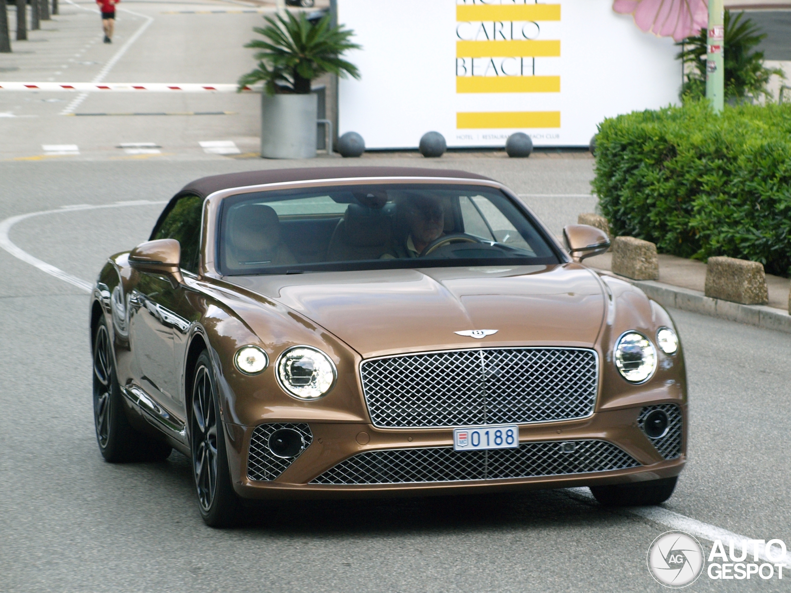 Bentley Continental GTC V8 2020