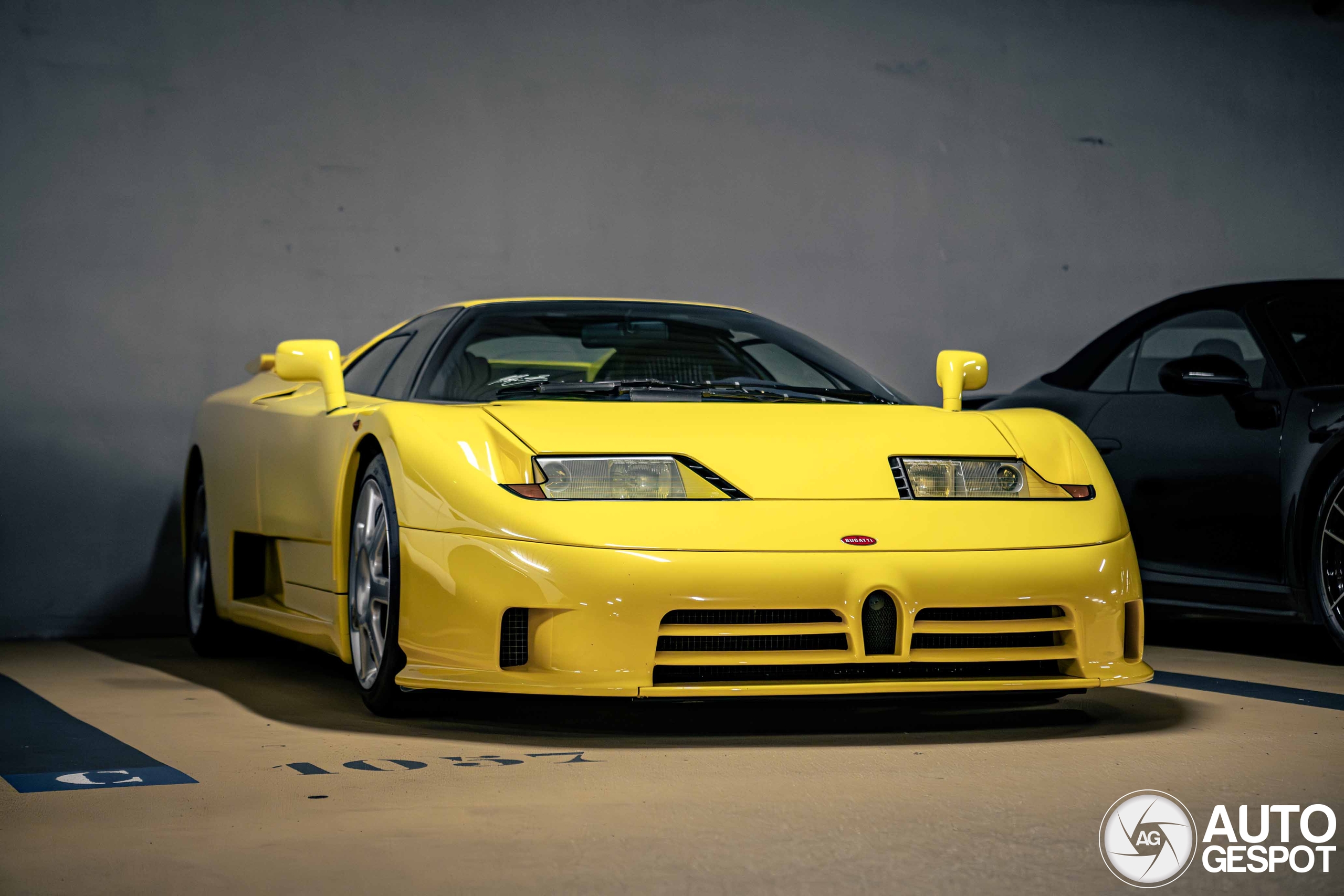 Bugatti EB110 SS - 21 May 2025 - Autogespot