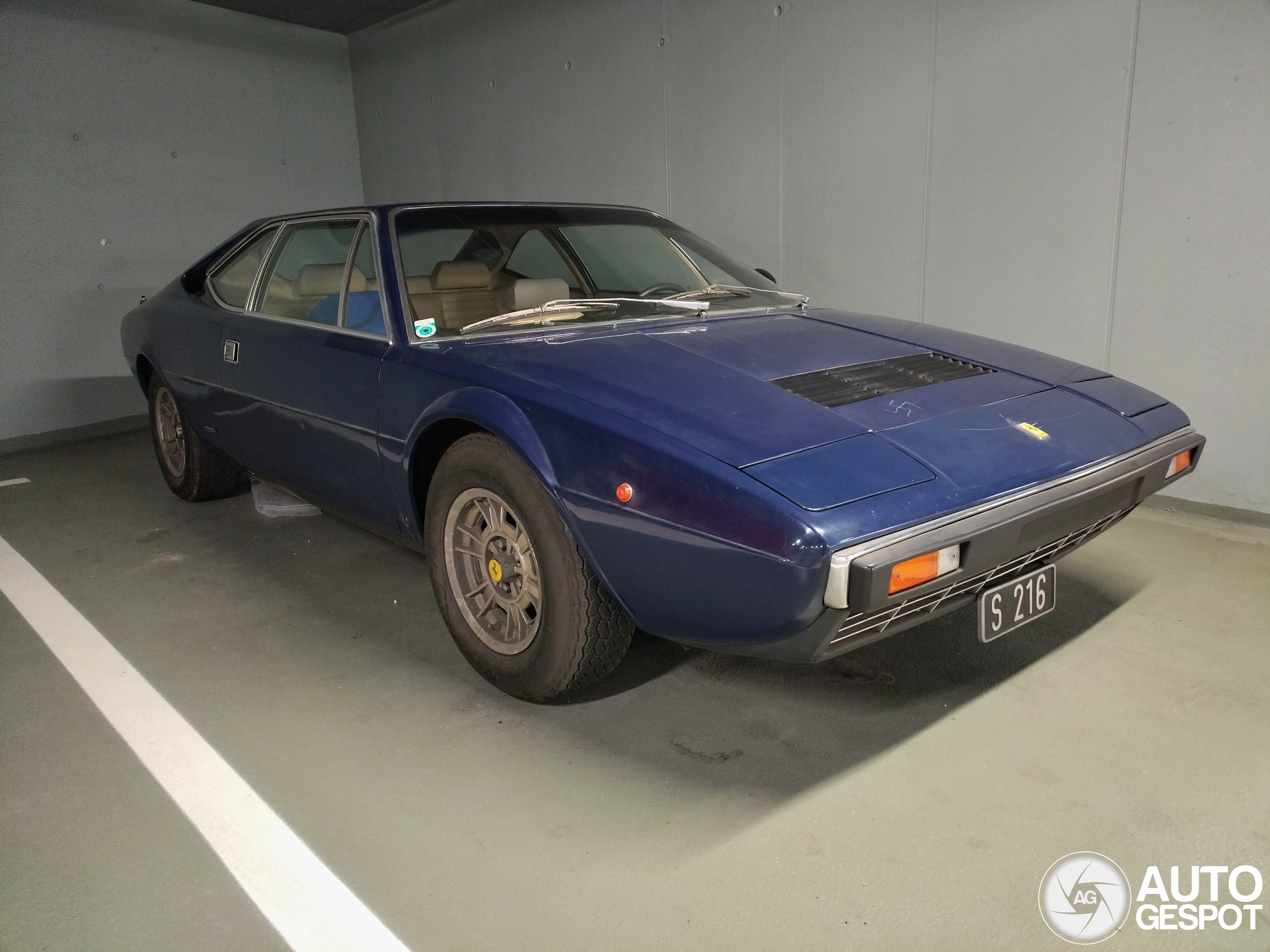 Ferrari Dino 308 GT4