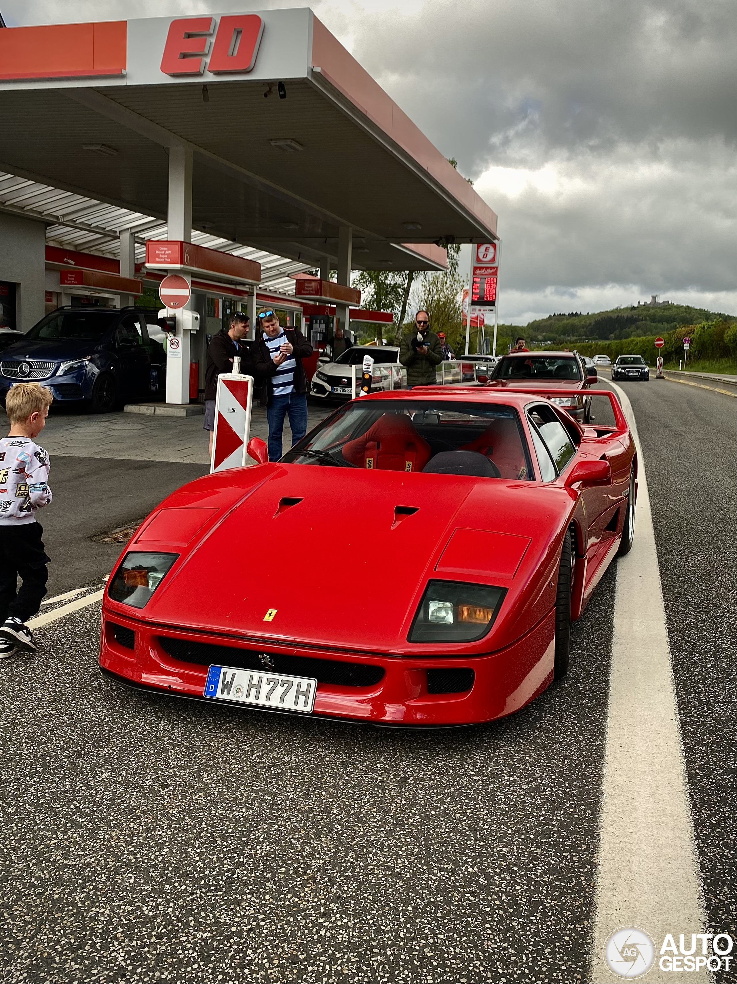 自動車 Ferrari F200Z Shmee150 - Ferrari LaFerrari or F40? by Adamc3046 Supercar