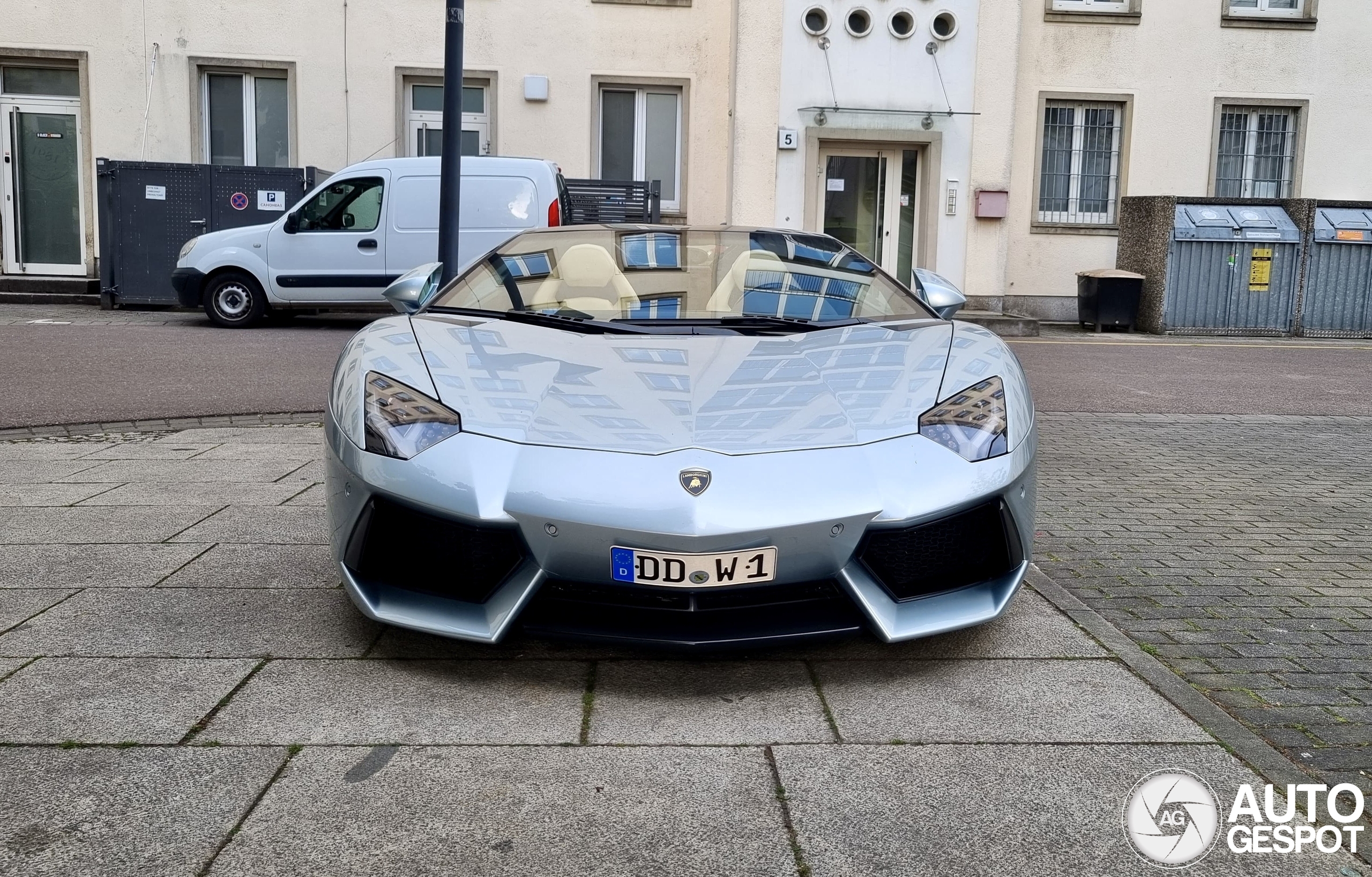 Lamborghini Aventador LP700-4 Roadster