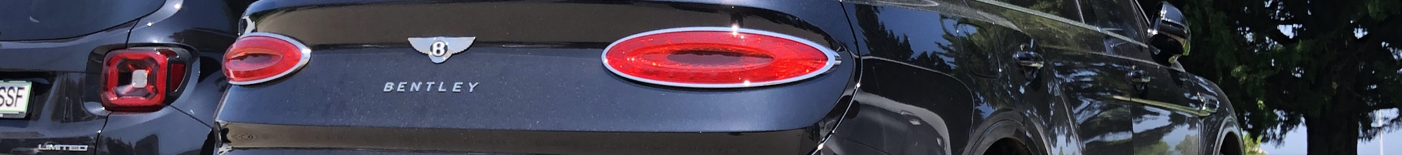 Bentley Bentayga Azure EWB First Edition
