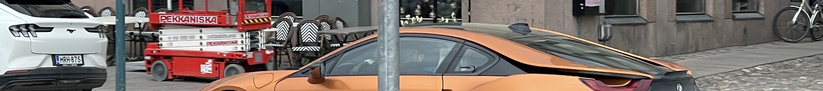 BMW i8
