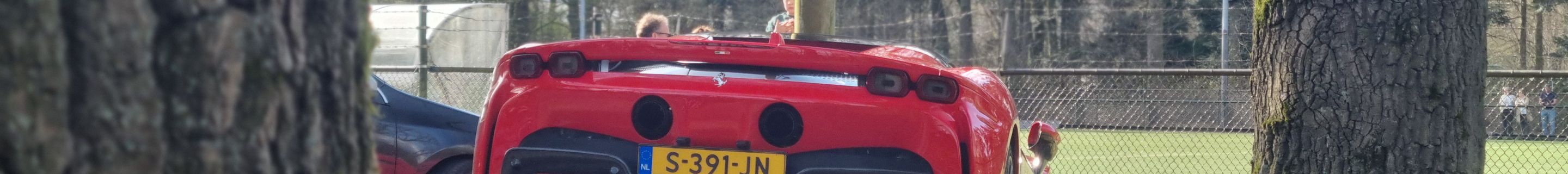 Ferrari SF90 Spider
