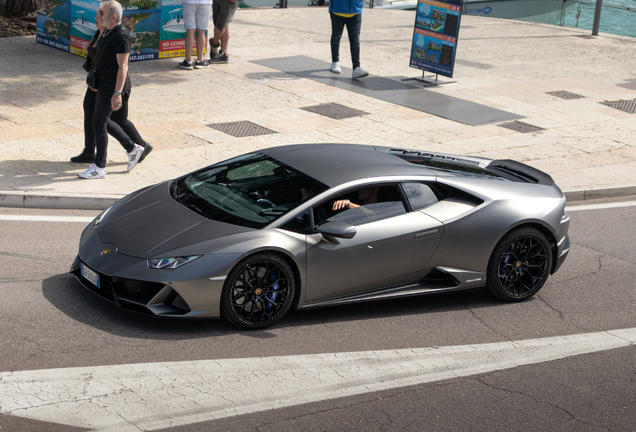Lamborghini Huracán LP640-4 EVO