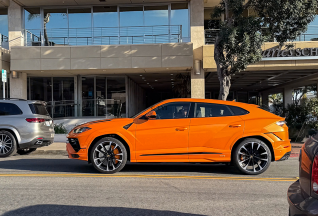 Lamborghini Urus S