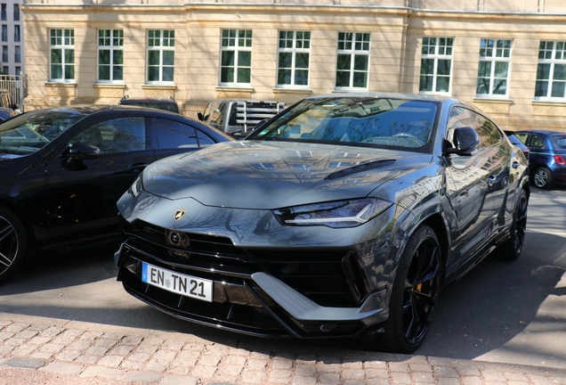 Lamborghini Urus S