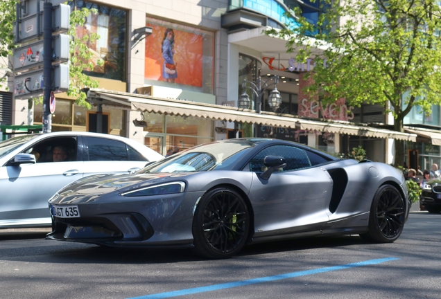 McLaren GTS