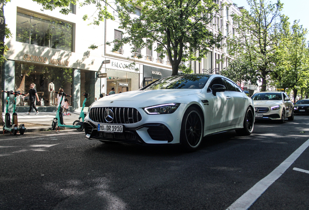 Mercedes-AMG GT 63 S X290
