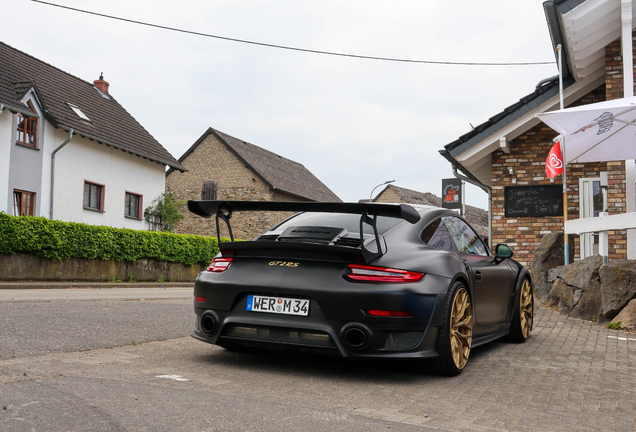 Porsche 991 GT2 RS Weissach Package