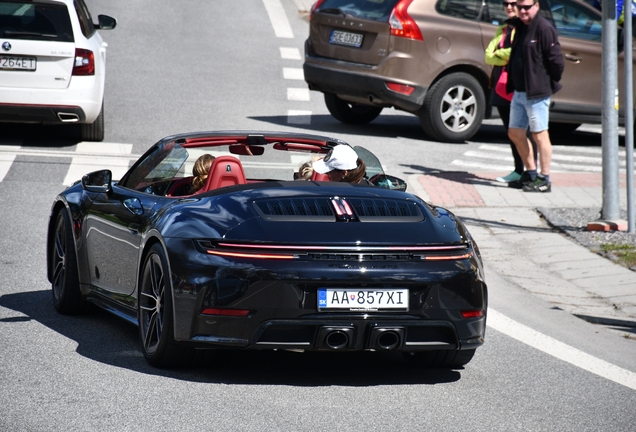 Porsche 992 Carrera 4 GTS Cabriolet MkII