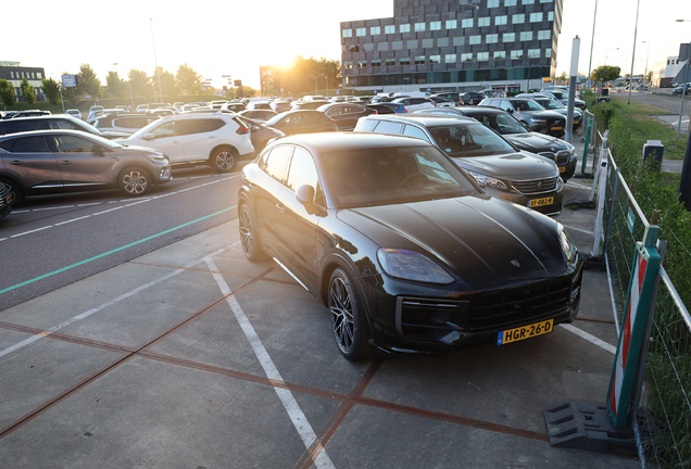 Porsche Cayenne Coupé Turbo E-Hybrid