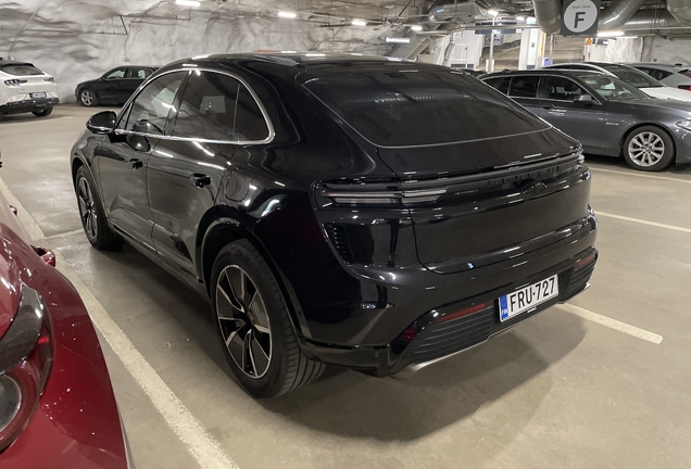 Porsche Macan EV Turbo