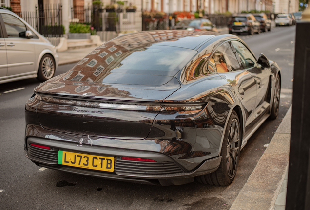 Porsche Taycan GTS