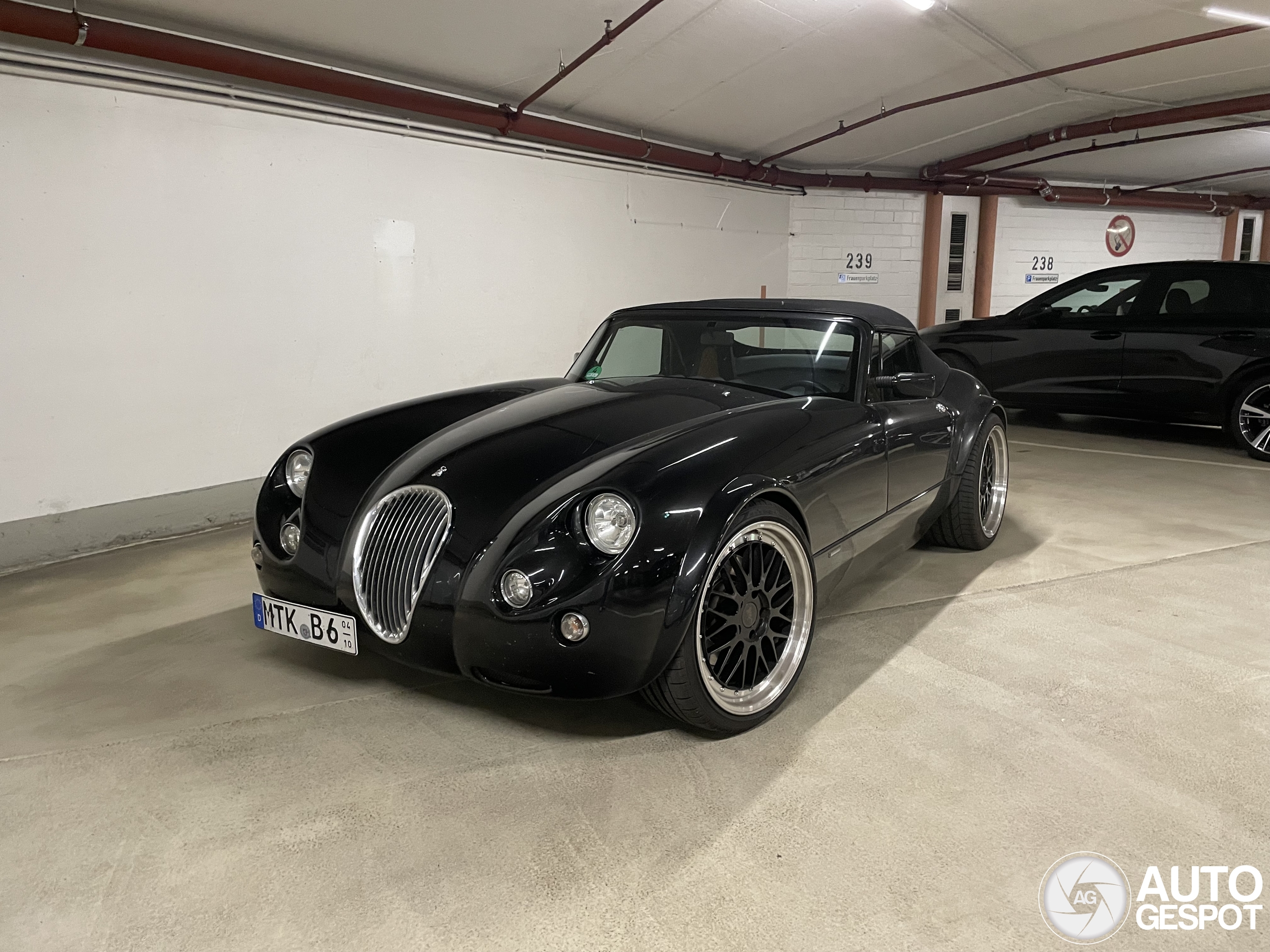 Wiesmann Roadster MF3