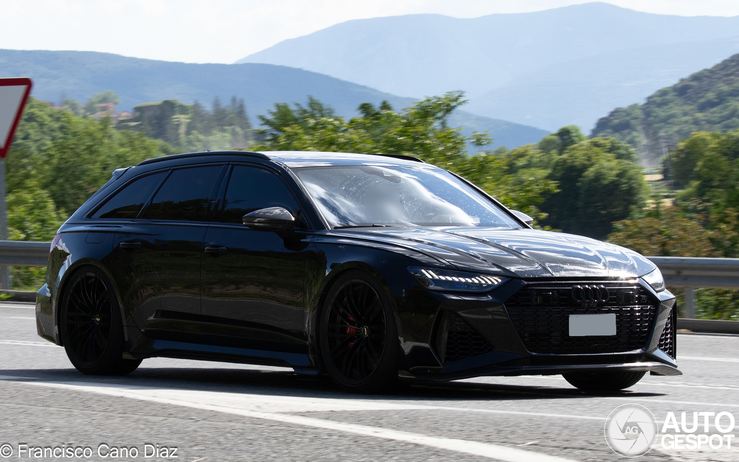 Audi ABT RS6-S Avant C8