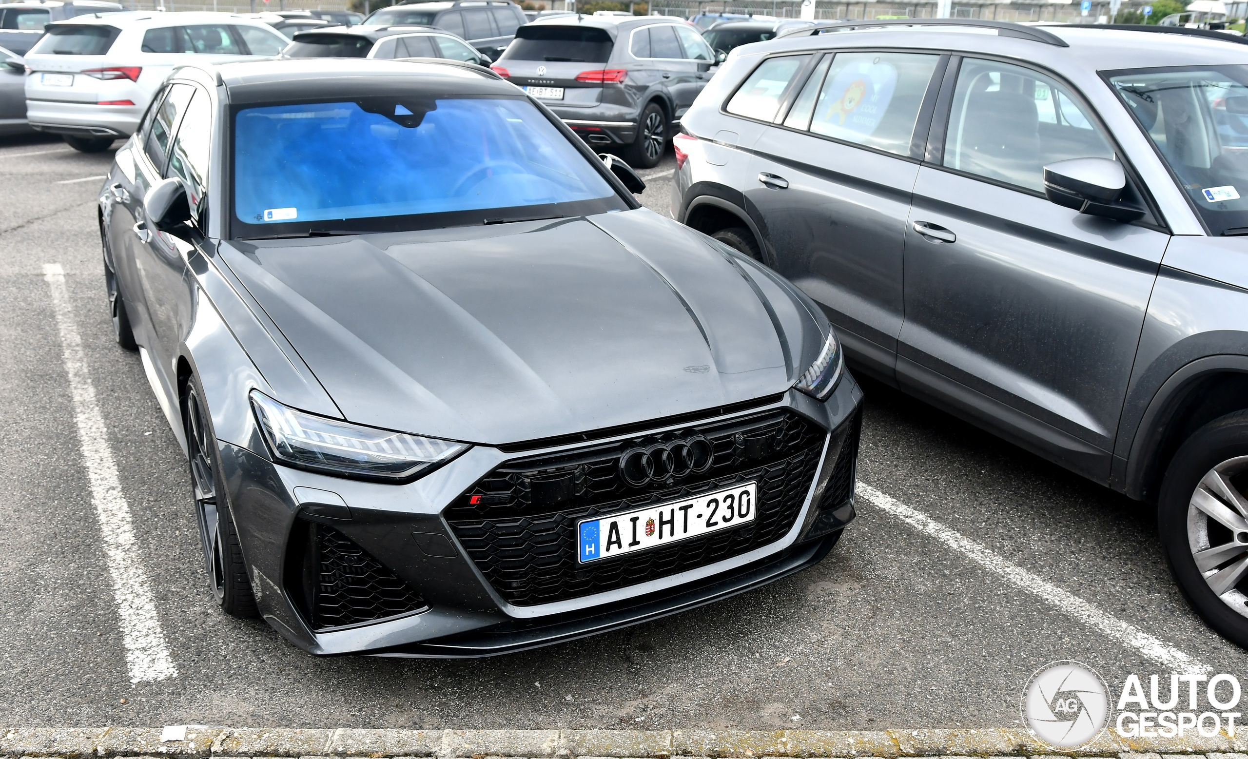 Audi RS6 Avant C8