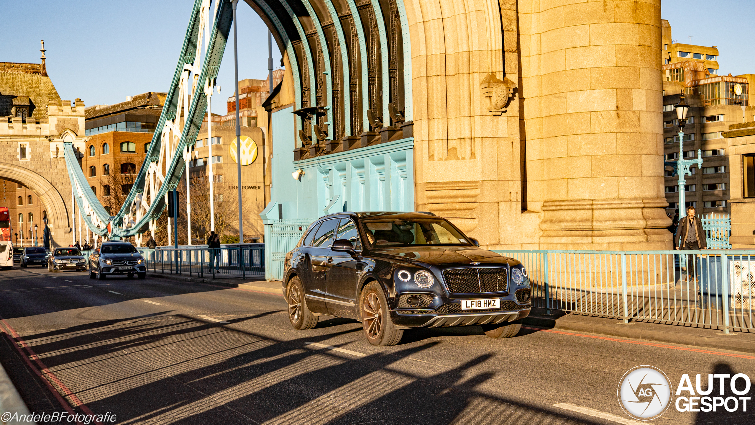 Bentley Bentayga V8
