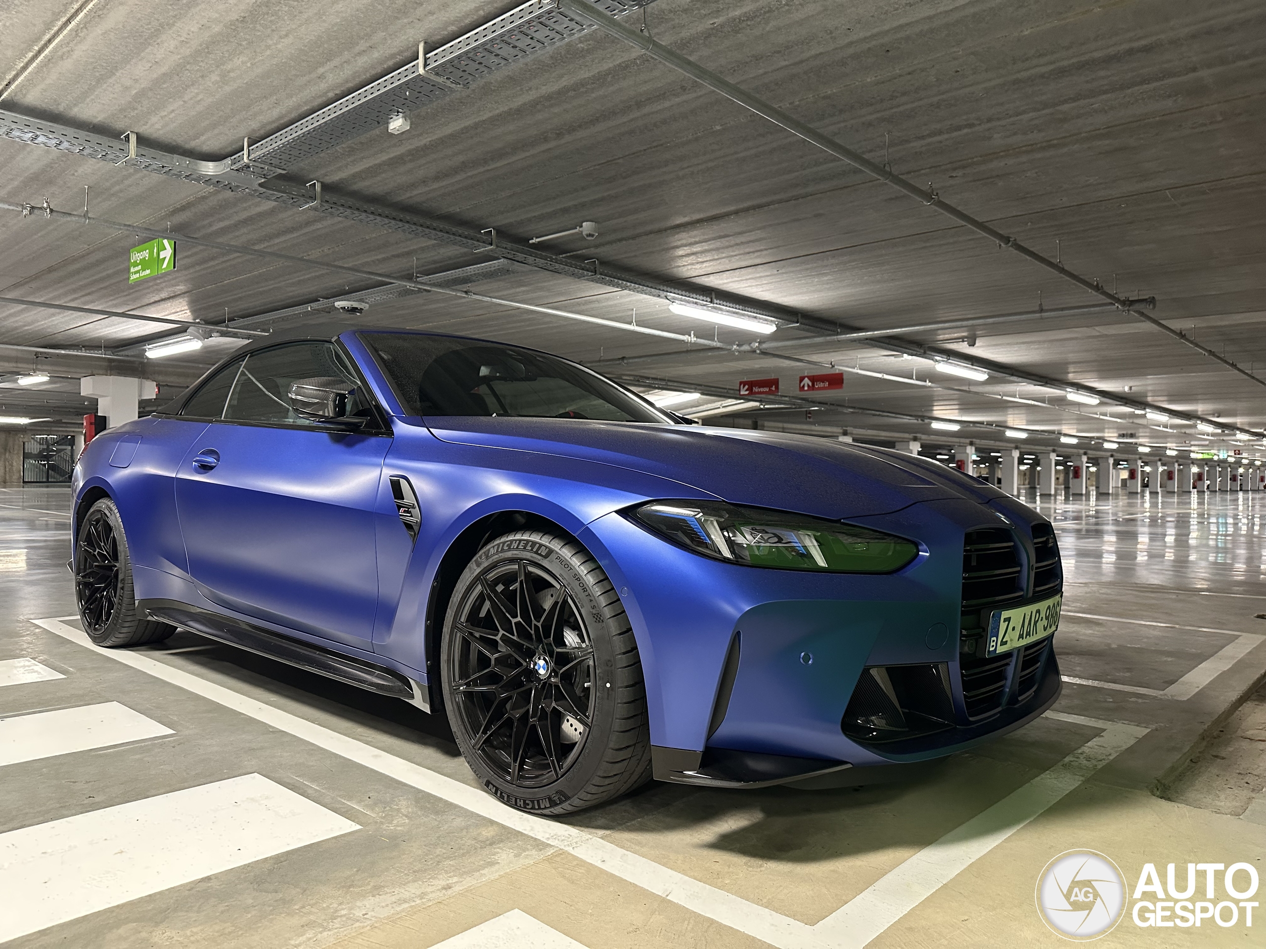 BMW M4 G83 Convertible Competition