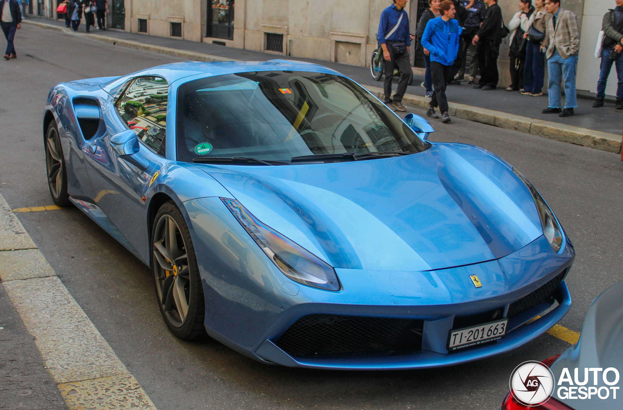 Ferrari 488 Spider