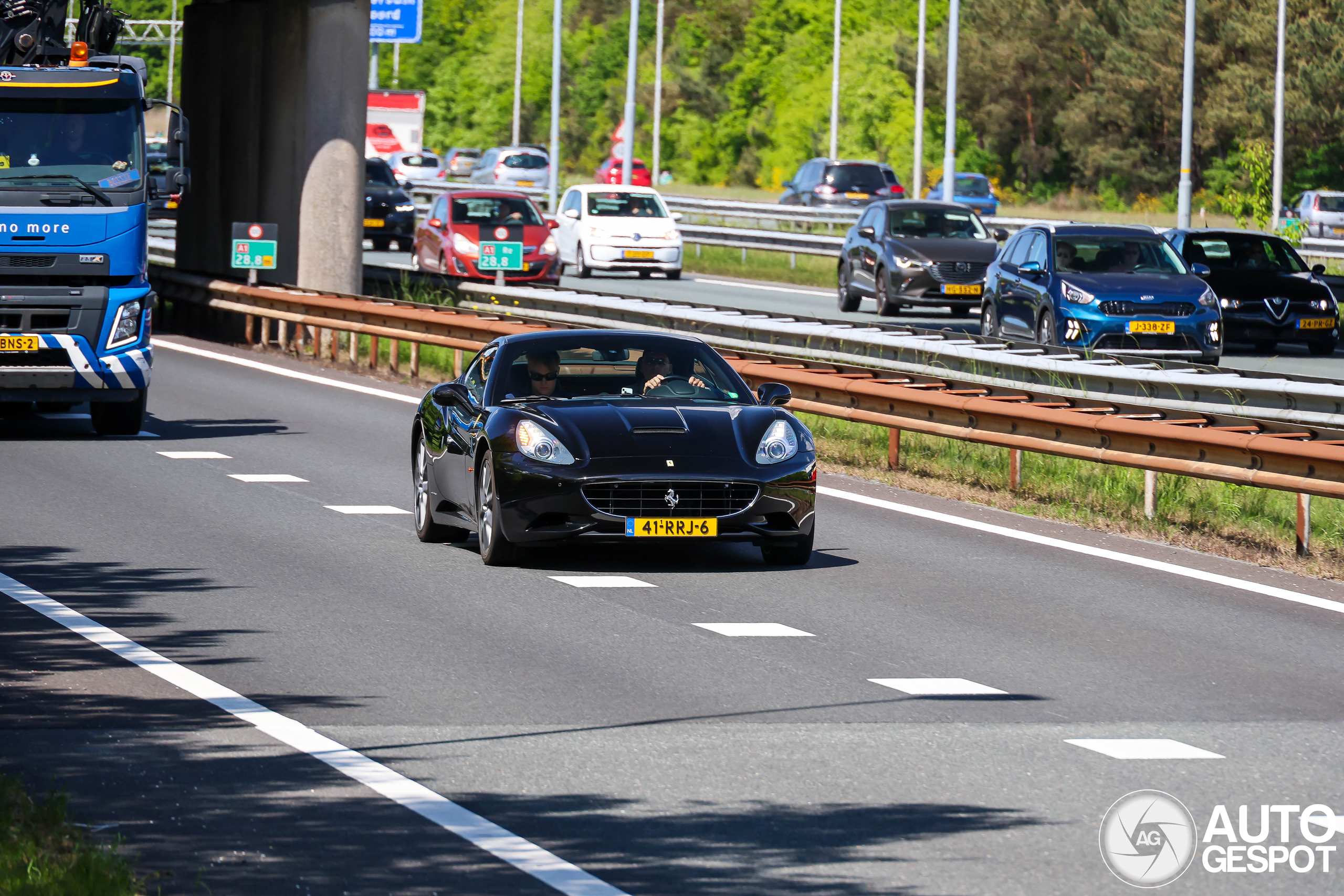 Ferrari California