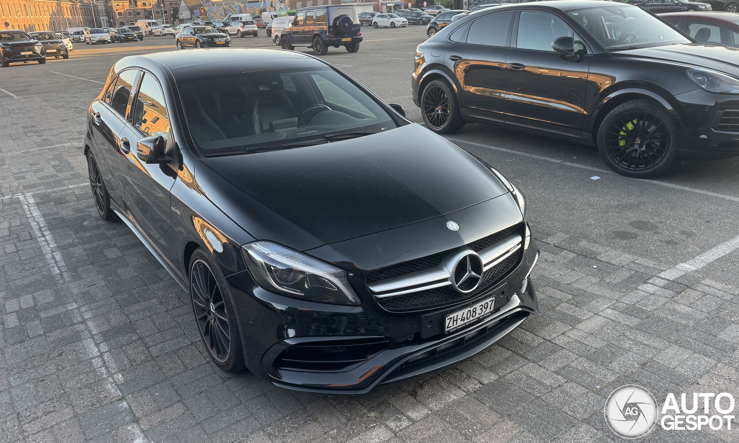 Mercedes-AMG A 45 W176 2015