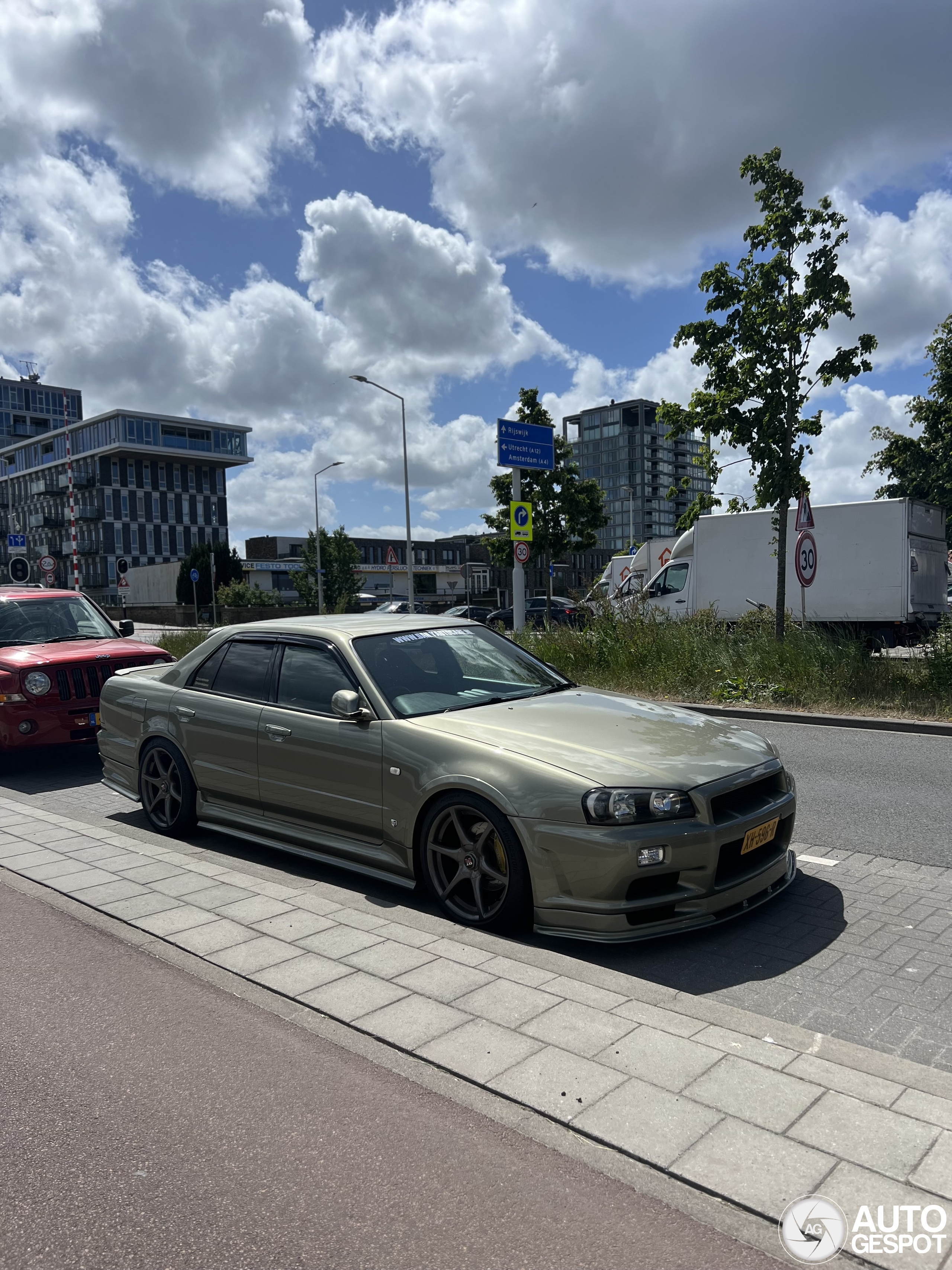 Nissan Skyline R34 Sedan - 22 May 2025 - Autogespot