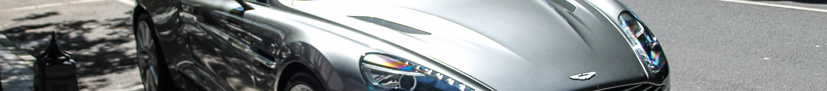 Aston Martin Vanquish Volante