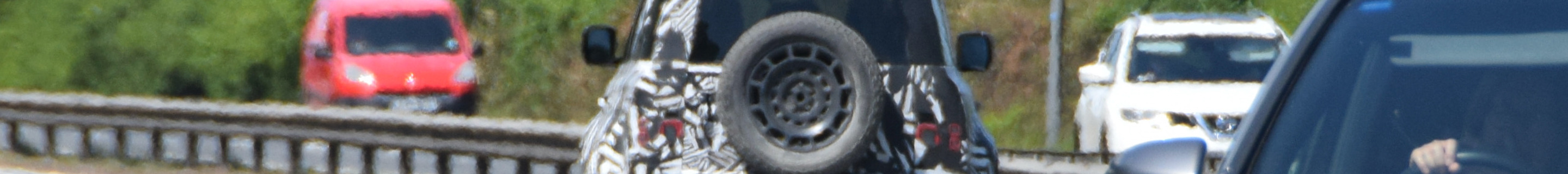 Land Rover Defender Octa