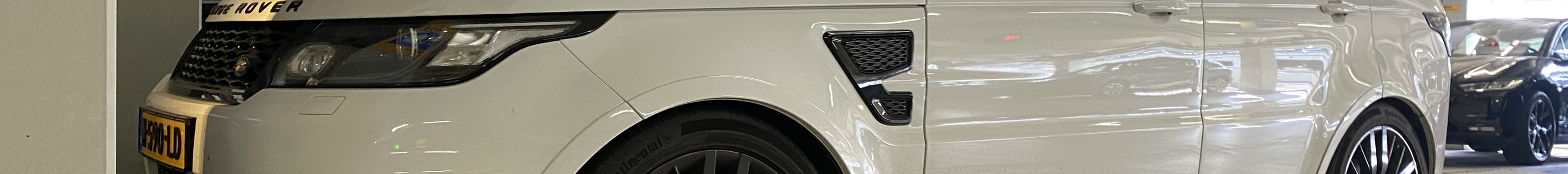 Land Rover Range Rover Sport SVR
