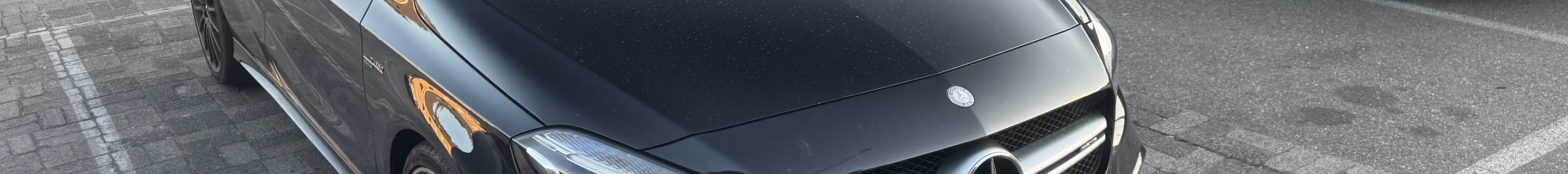 Mercedes-AMG A 45 W176 2015