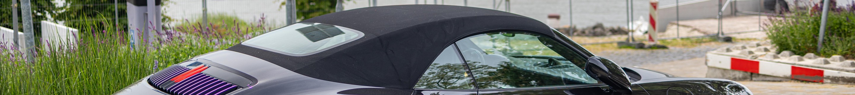 Porsche 992 Carrera 4S Cabriolet