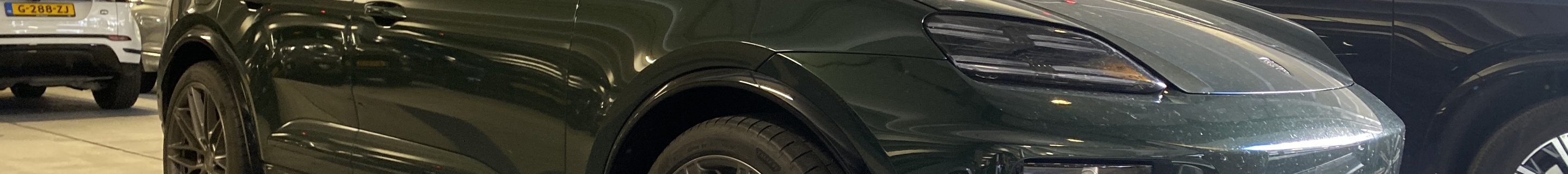 Porsche Macan EV Turbo