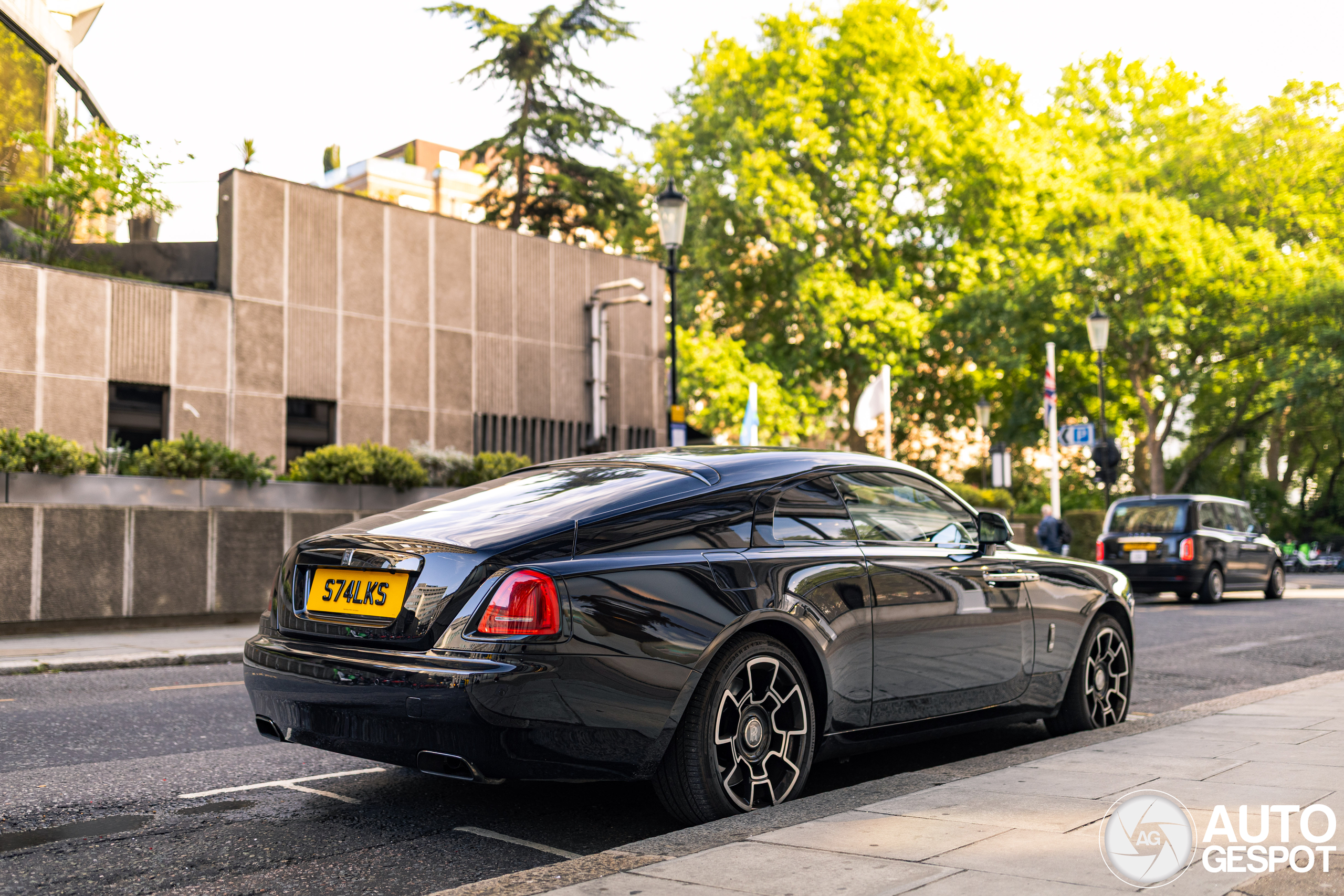 Rolls-Royce Wraith Black Badge