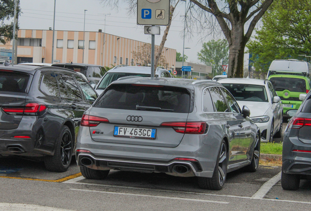Audi RS4 Avant B9