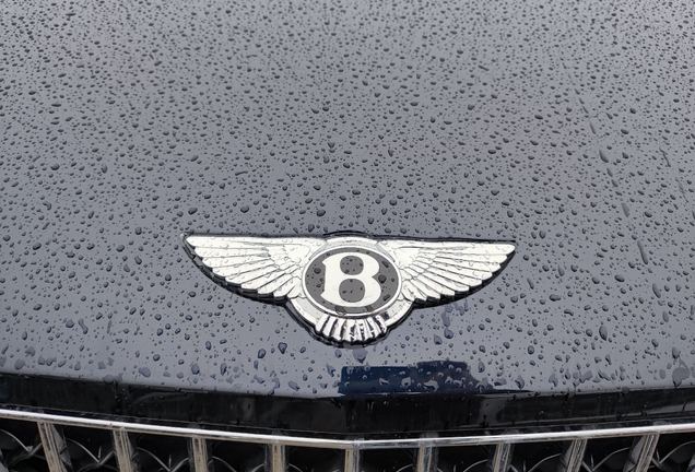Bentley Bentayga Azure 2024