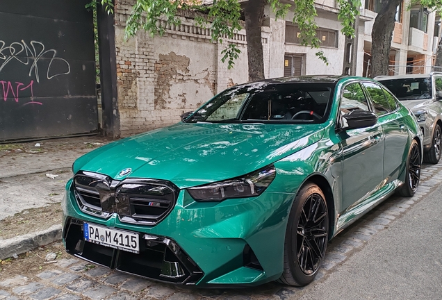 BMW M5 G90