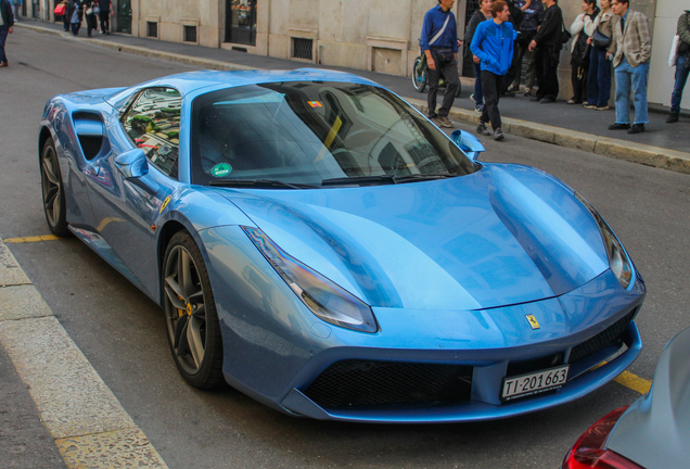 Ferrari 488 Spider