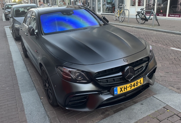 Mercedes-AMG E 63 S W213