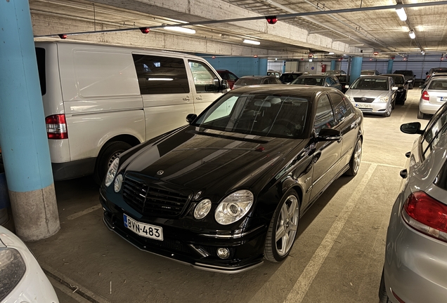 Mercedes-Benz E 55 AMG