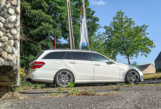 Mercedes-Benz E 63 AMG S212