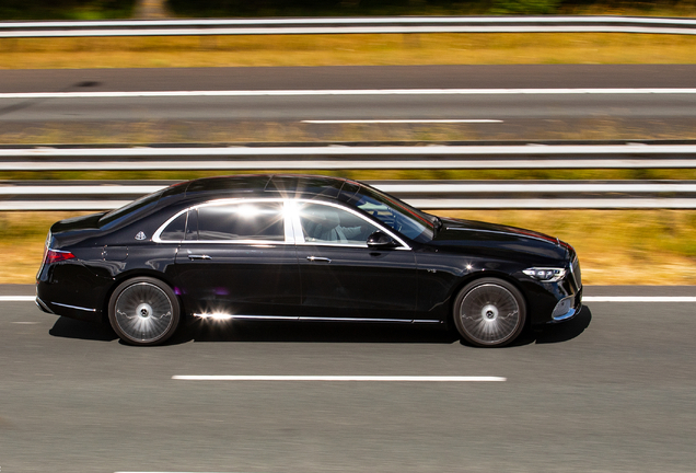 Mercedes-Maybach S 680 X223