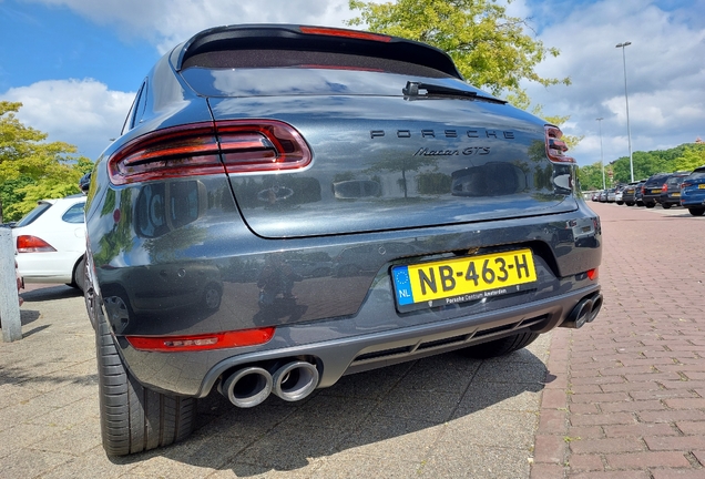 Porsche 95B Macan GTS