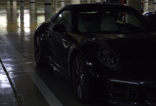 Porsche 991 Carrera 4 GTS Cabriolet MkII