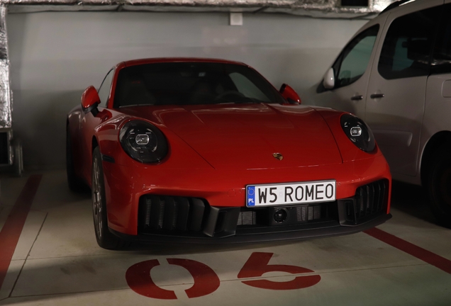 Porsche 992 Carrera 4 GTS MkII