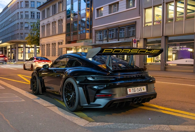 Porsche 992 GT3 RS