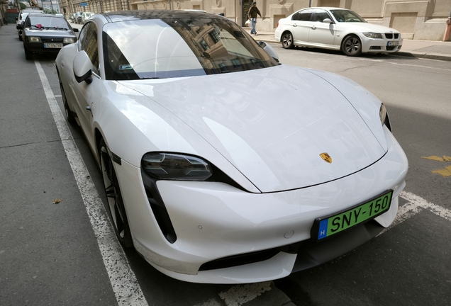 Porsche Taycan Turbo